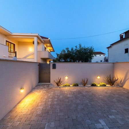 Find Your Haven In Morena Celeste Seaside Puntamika Apartments! ซาดาร์ ภายนอก รูปภาพ